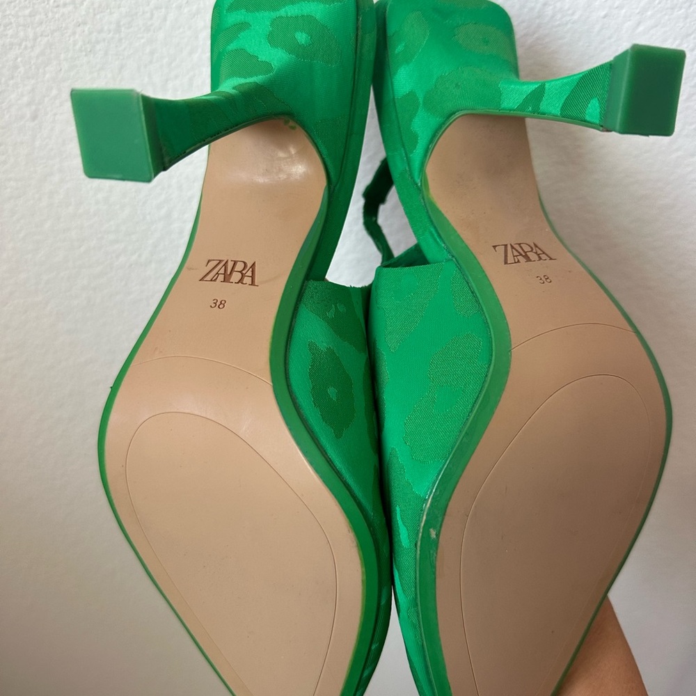 Zara Green Slingback Heels - Picture 4 of 4